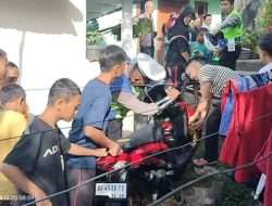 Seorang Remaja Nekat Melarikan Motor Nya Yang Sudah Ditilang Petugas Lantas Di depan pos Ramayana.Baturaja