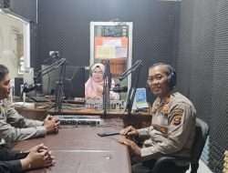 Polsek Lubuk Batang Melalui Talk Show Radio Sukses Ajak Masyarakat Jaga Kamtibmas Selama Bulan Suci Ramadhan
