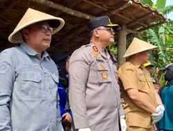 Kapolres OKU, Bersama Forkopimda OKU Hadiri Panen Raya Padi Serentak