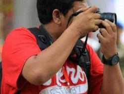 Prof Sutan Nasomal Minta Presiden RI Perhatikan Kegaduhan di Parlemen Prof DR KH Sutan Nasomal,