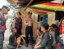 Polres OKU Amankan Sekumpulan Anak Muda yang Asyik Teguk Minuman Keras