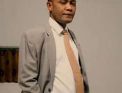 James Ronald Watumlawar, mantan Pj Sekda Kabupaten Kepulauan Tanimbar (KKT), meminta maaf